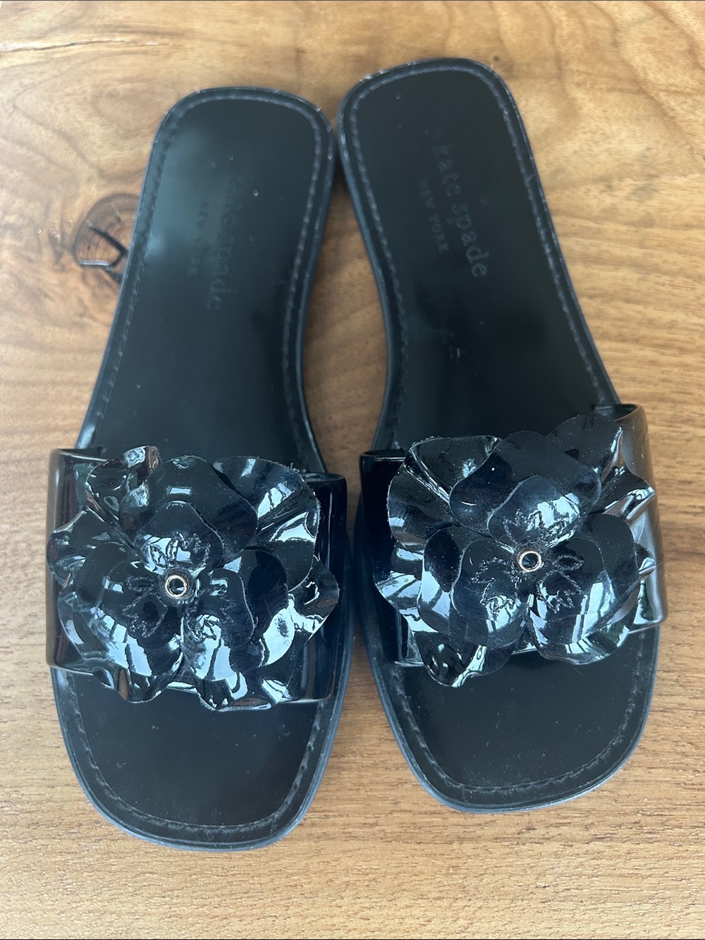 Kate Spade Santana Slide